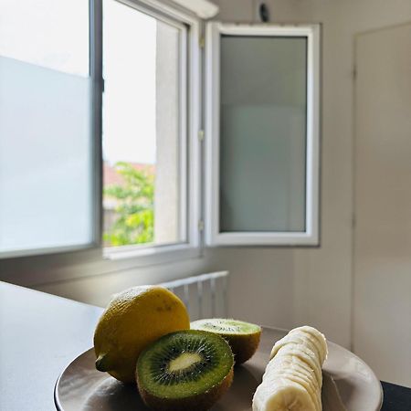 Appartement cosy - La Soie, Groupama Stadium et Centre Vaulx-en-Velin Extérieur photo