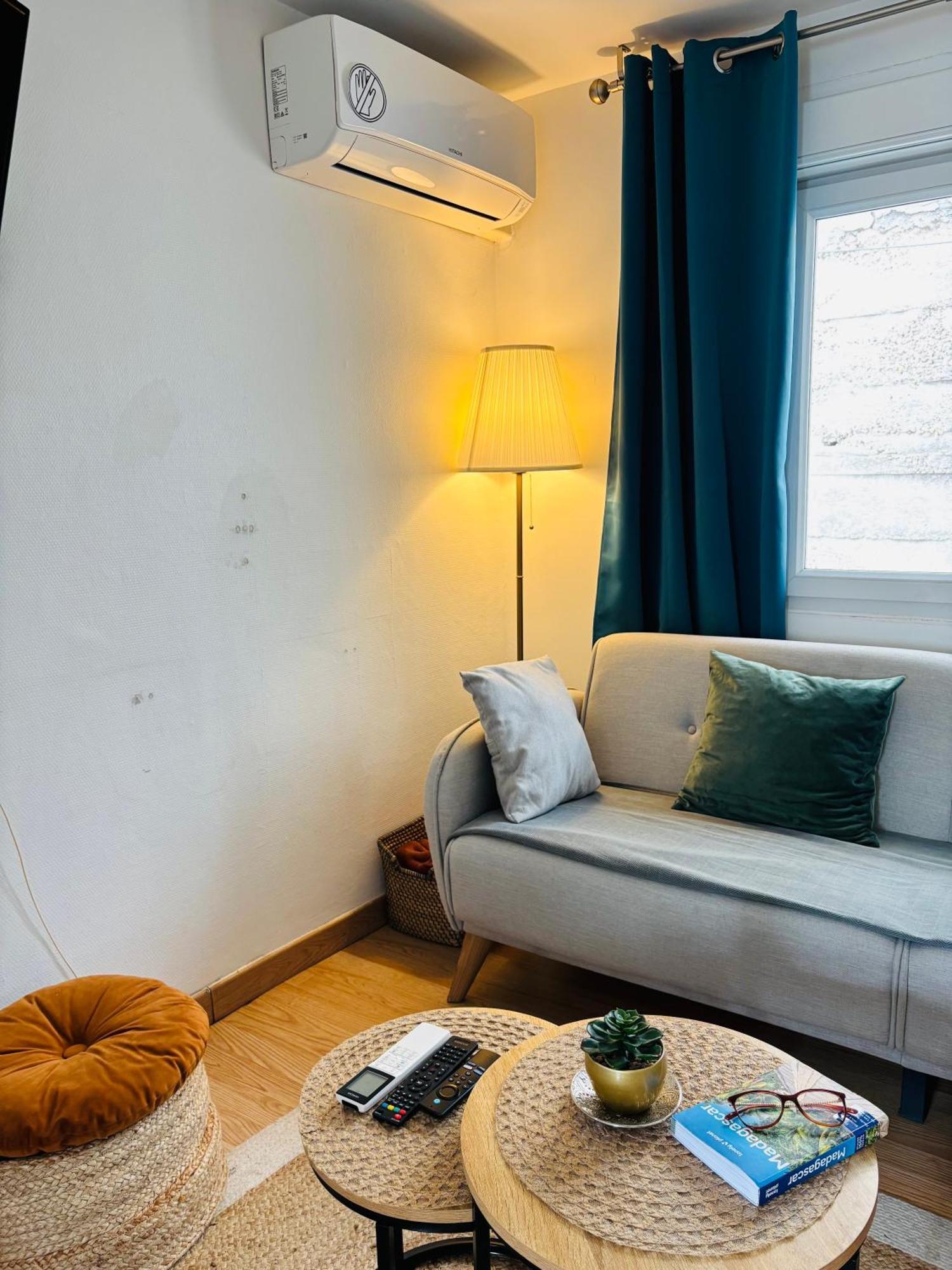 Appartement cosy - La Soie, Groupama Stadium et Centre Vaulx-en-Velin Extérieur photo