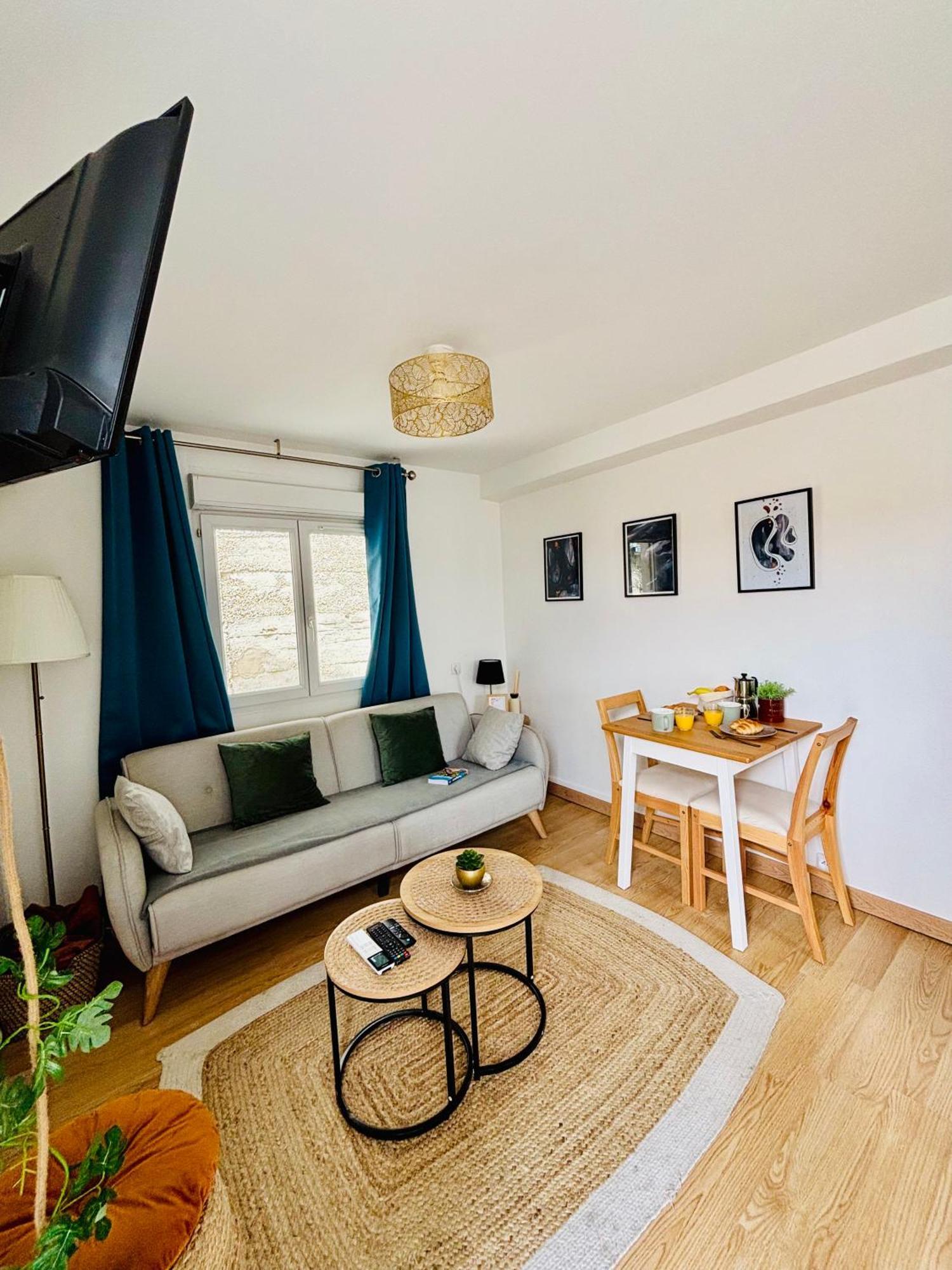 Appartement cosy - La Soie, Groupama Stadium et Centre Vaulx-en-Velin Extérieur photo